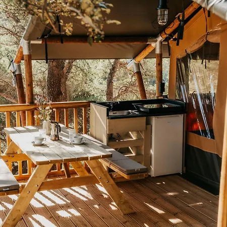 Luxusní stan Pasika Glamping - Romantic Getaway For Two On Brac Island