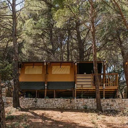 Pasika Glamping - Romantic Getaway For Two On Brac Island * Pucisca