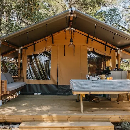 Luxusní stan Pasika Glamping - Romantic Getaway For Two On Brac Island