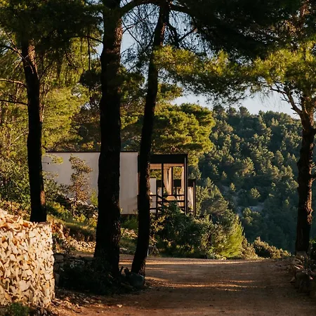 Luxusní stan Pasika Glamping - Romantic Getaway For Two On Brac Island